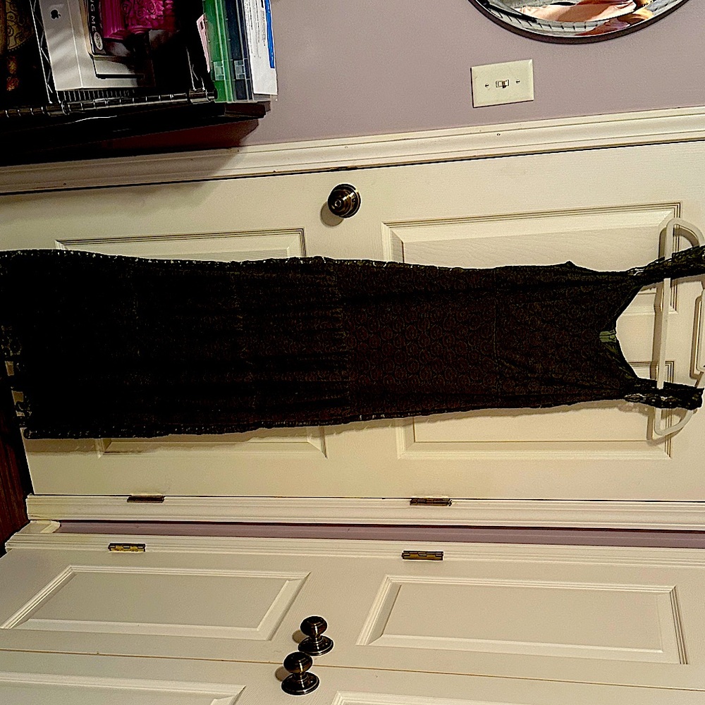 Elegant Black Sleeveless Dress